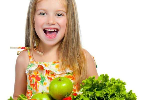 10 Tips To Build Healthy Eating Habits In Children!