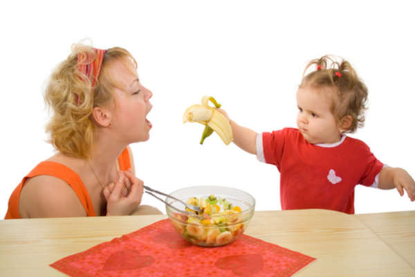 Foods That Should Not Be A Part Of Your Breastfeeding Diet Plan