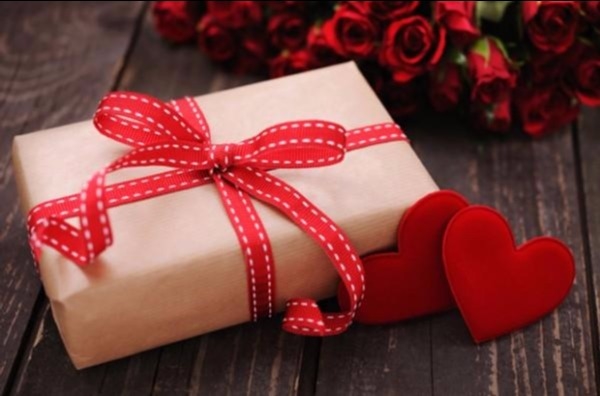 5 Unique Valentine’s Day Gift Ideas For Him