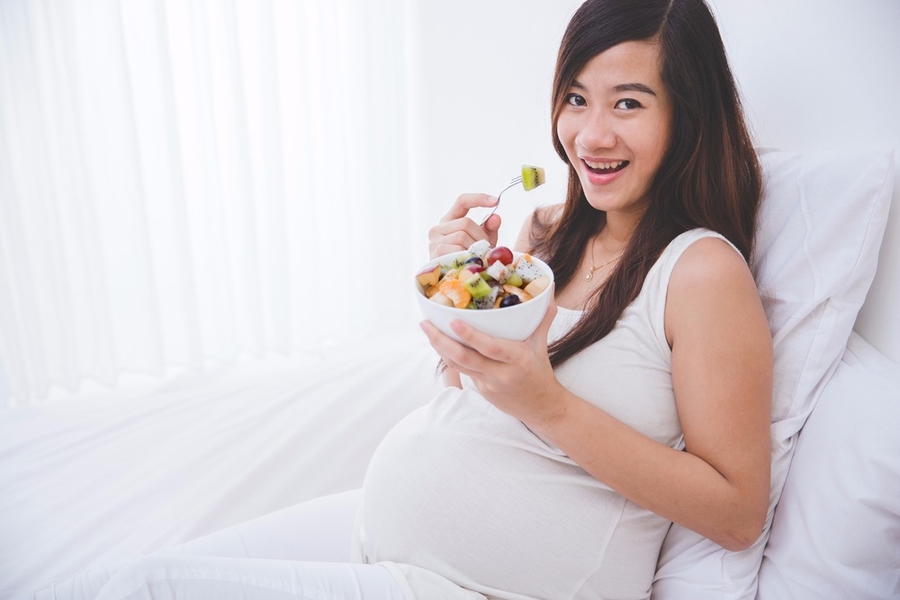 Eat More Fruits During Pregnancy to Have a Brainy Baby