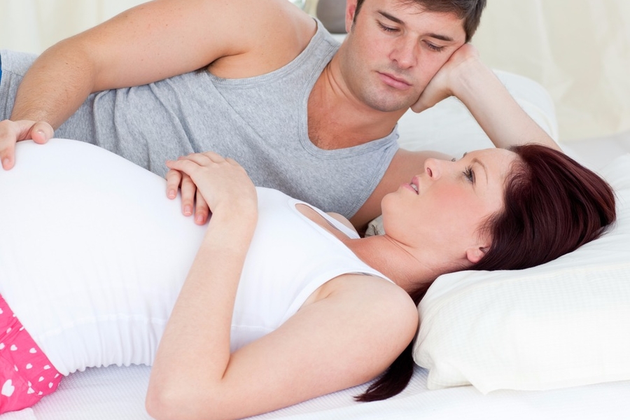 Pregnancy Symptoms Expecting Fathers go Through!