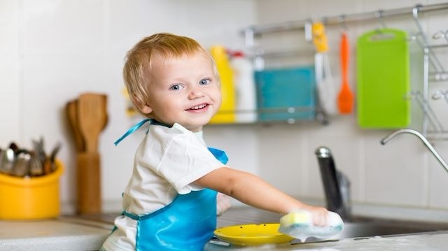 5 Responsibilities Every Toddler Should Learn
