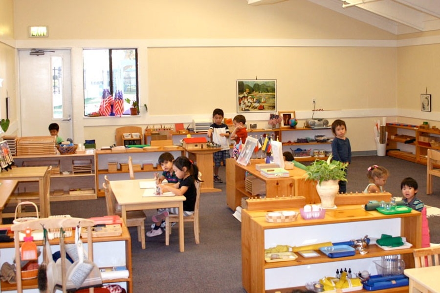 Montessori: What It Is And What It is Not