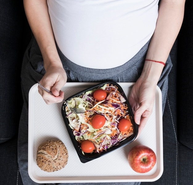 Pregnant With PCOS? Here’s The Recommended Diet For You