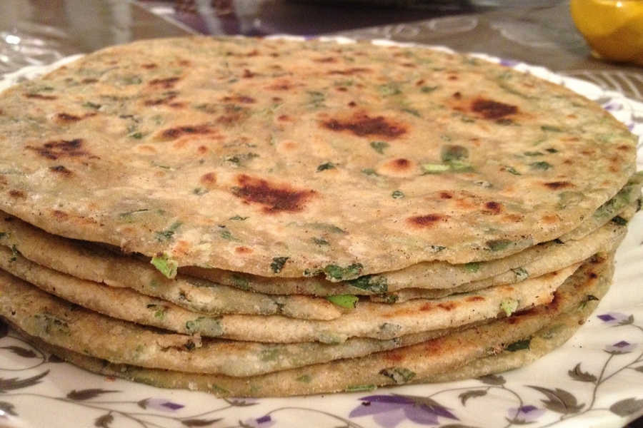Hide Veggies In Paratha For Your Fussy Eaters