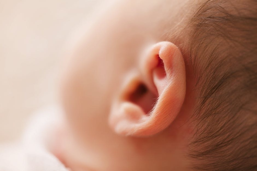 When do Babies Start Hearing After Birth