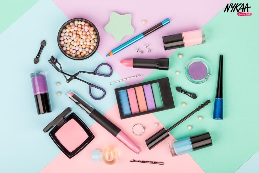 Ten Clever Makeup Hacks For Beginners