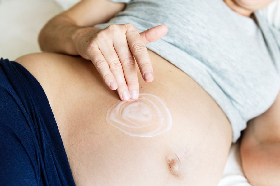 5 Tips To Manage Gas-Related Issues During Pregnancy