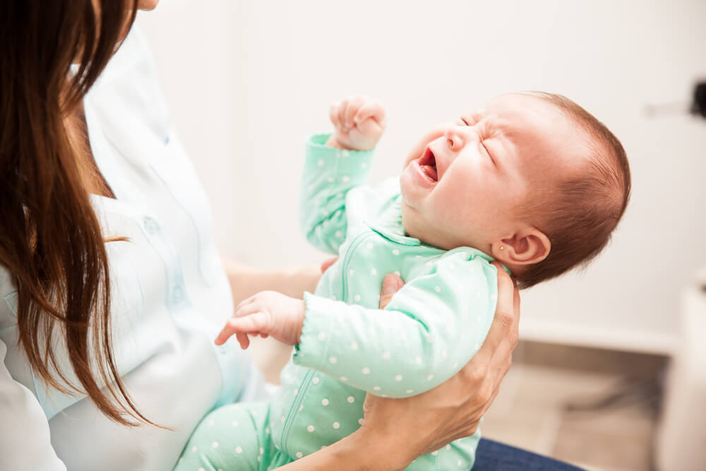 How To Get Rid Of The Stranger Danger Attitude In Babies