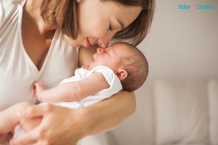 नवजात शिशु को हिचकी क्यों आती है?
